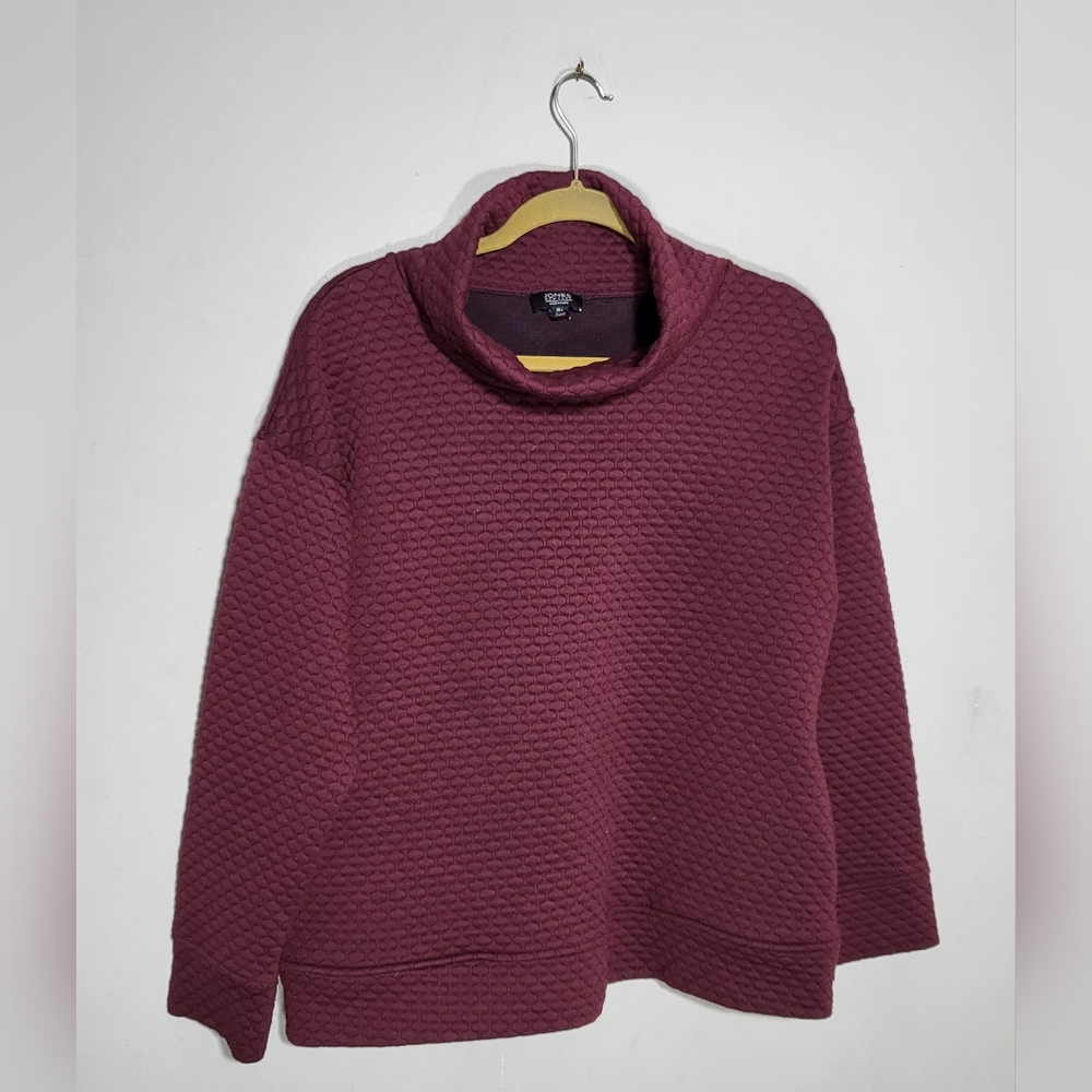JONES NY Size Large Plum Red Quilted Cowl Neck Top Textured Boxy Fit